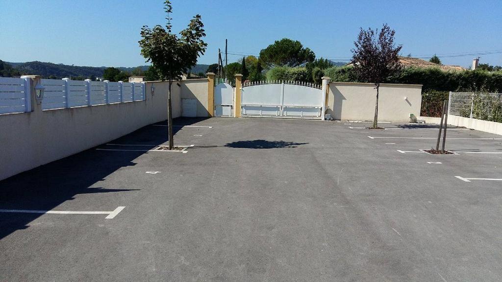Aux Couleurs D'Ardeche Apartamento Vallon-Pont-dʼArc Exterior foto